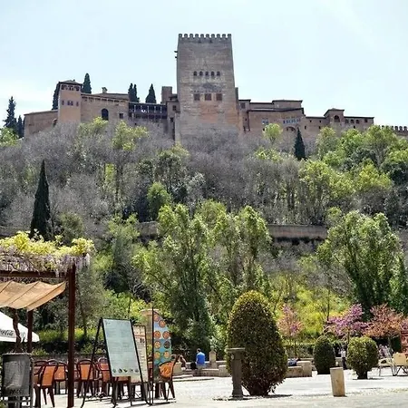 Vista Alhambra 2-3